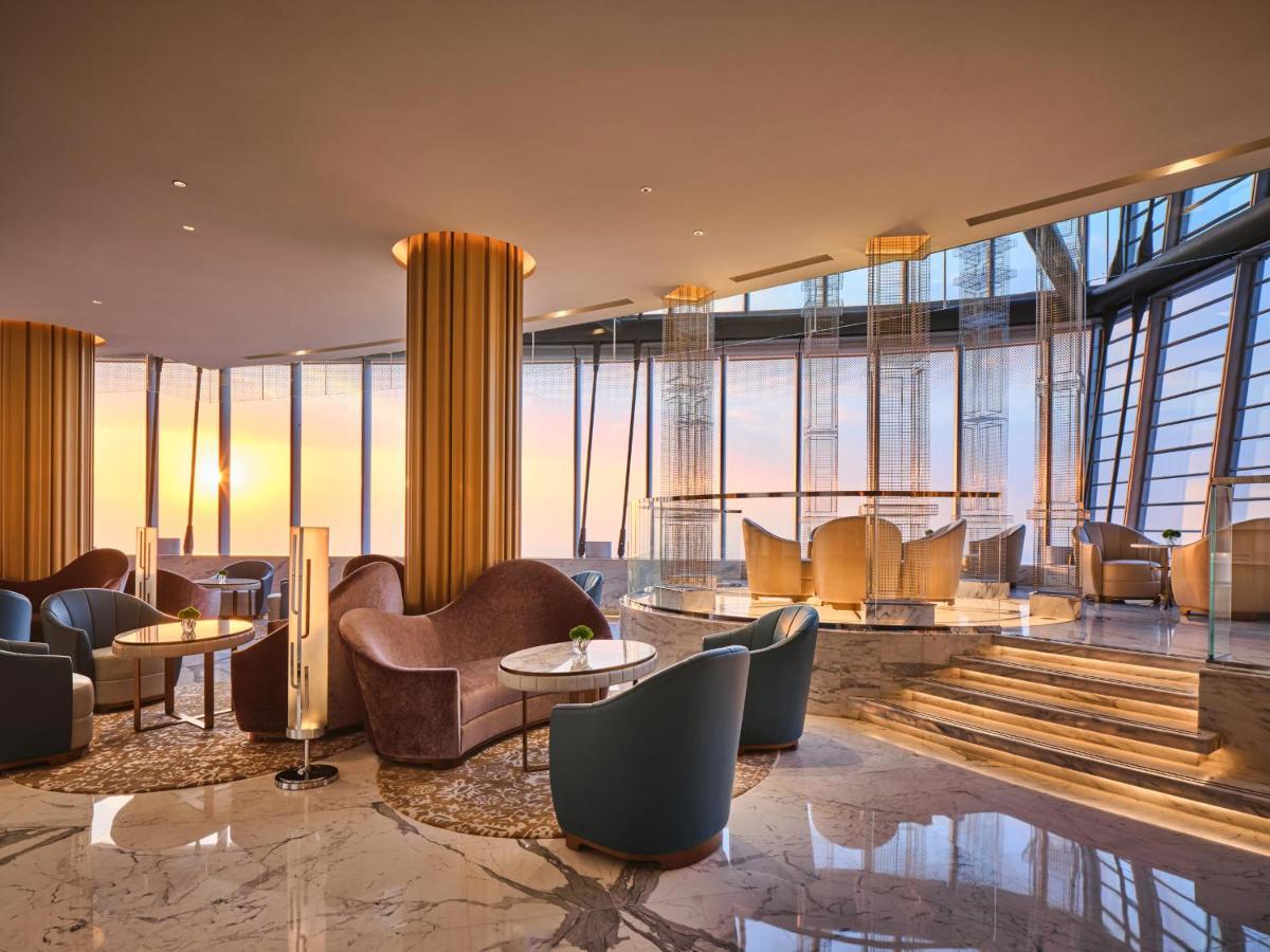 J Hotel, Shanghai Tower - Above All Else, Overlooking The Bund Екстериор снимка