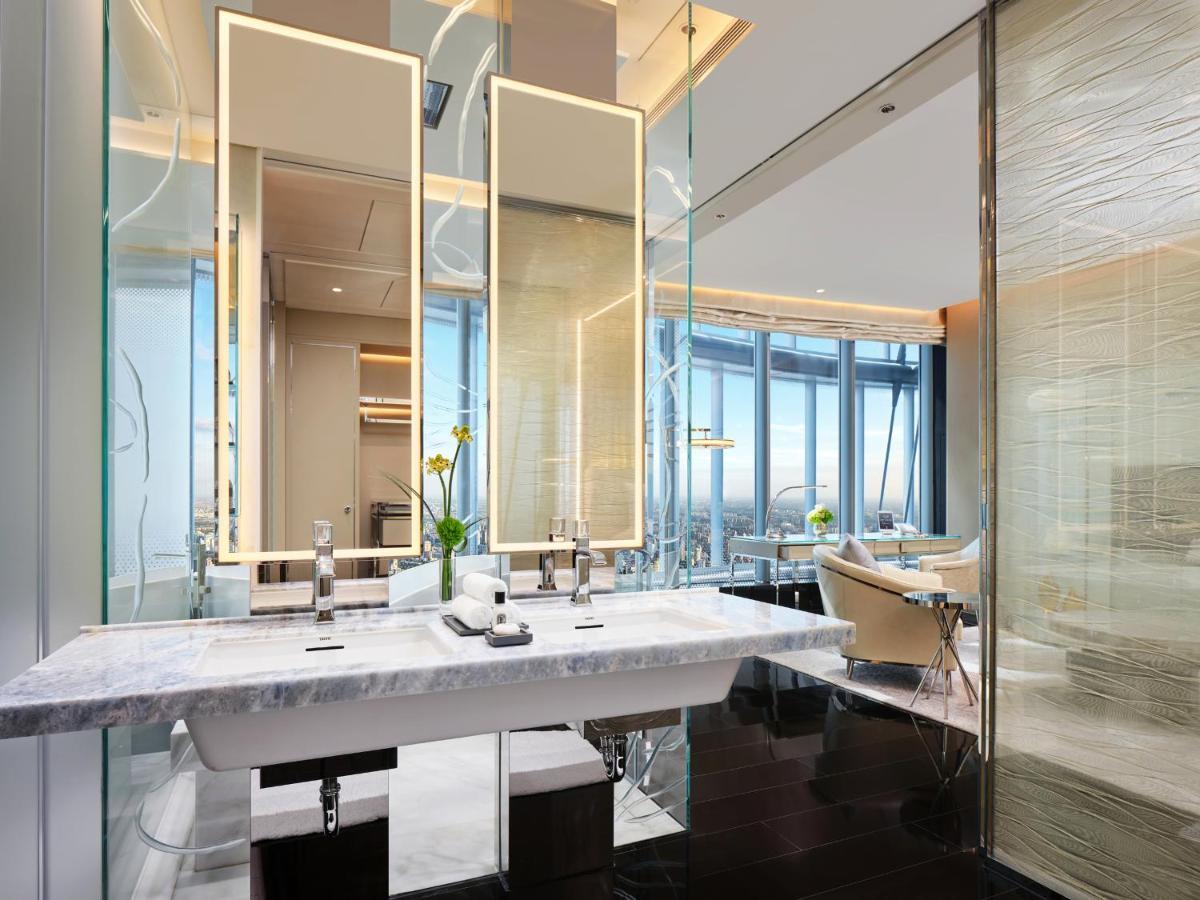J Hotel, Shanghai Tower - Above All Else, Overlooking The Bund Екстериор снимка