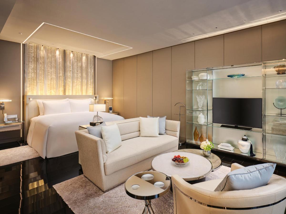 J Hotel, Shanghai Tower - Above All Else, Overlooking The Bund Екстериор снимка