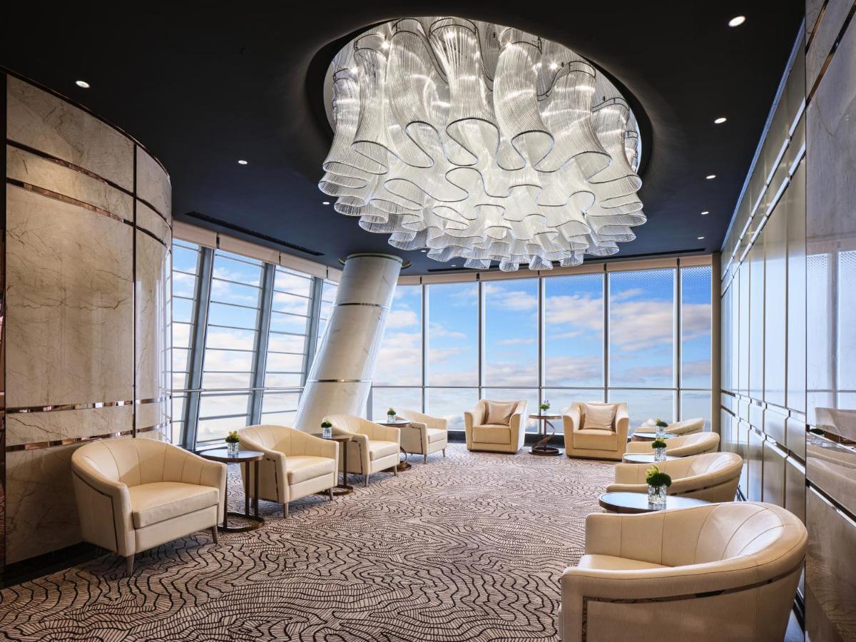 J Hotel, Shanghai Tower - Above All Else, Overlooking The Bund Екстериор снимка